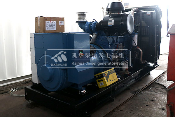 威?？蛻粲嗁彽?00kw玉柴發電機組成功出廠